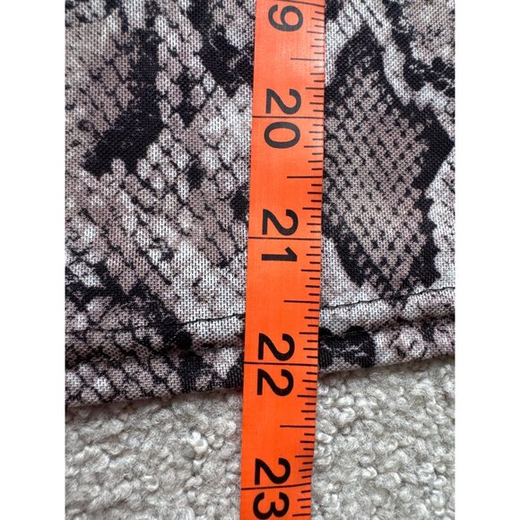 Afrm Snake Print lightweight Top S Short Sleeve Polyester/Spandex Women's Stylis - Picture 8 of 8